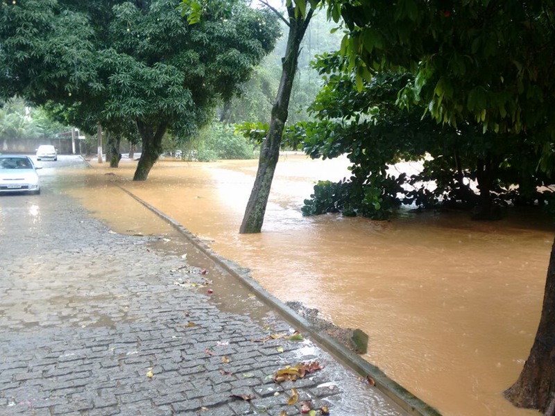 Chuva em Alfredo Chaves 2