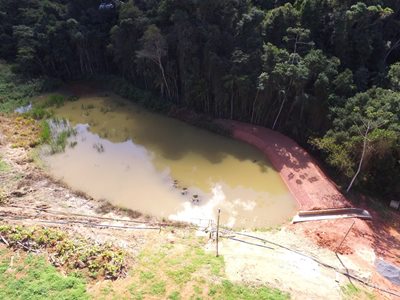 Prefeitura de Marechal Floriano apoia produtores na construcao de Barragens 2