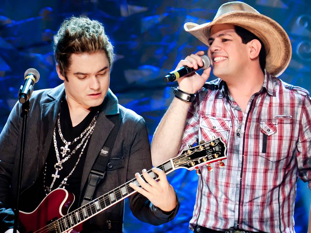 The Fevers e JoAo Neto e Frederico animam festa em Santa Maria de Jetiba 2