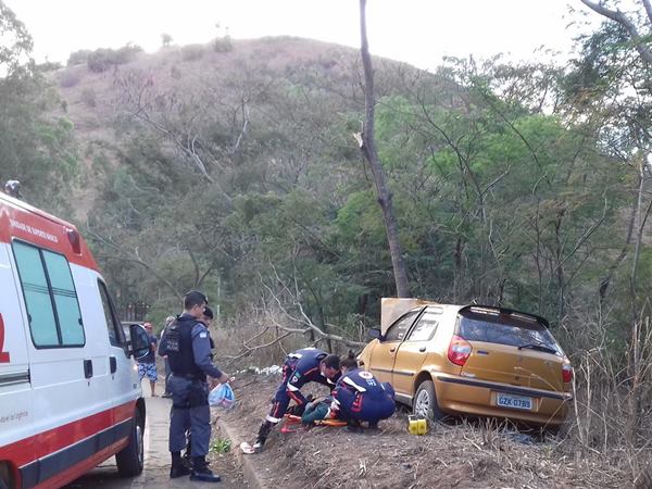 Acidente grave deixa dois feridos em Afonso Claudio 2