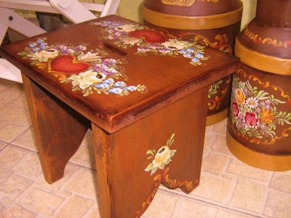 Bauernmalerei e lindos bordados no artesanato da Italemanha 2017 02