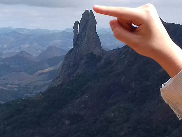 Centenas de estudantes envolvidos na promocao Fale bem de Afonso Claudio 02