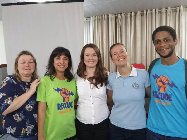 Alunos do Polivalente criam aplicativos em projeto realizado com a Biblioteca de Domingos Martins 4