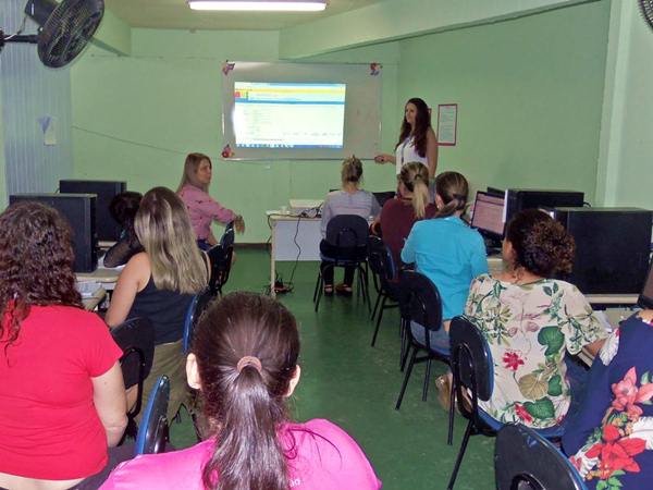 Capacitacao para a implantacao do Sistema de Registro de Vacinacao do municipio 4