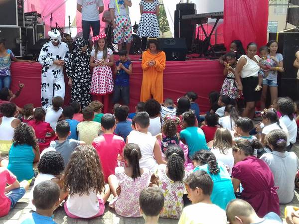 Igreja Batista realiza evento natalino para criancas carentes em Afonso Claudio