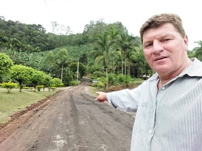 Manutencao de estradas sera prioridade em Marechal Floriano em 2018 2