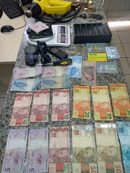 Homeme preso com grande quantidade de drogas apos perseguicao policial em Afonso Claudio 2