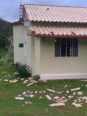 Temporal assusta moradores e provoca prejuizos em Alfredo Chaves 04