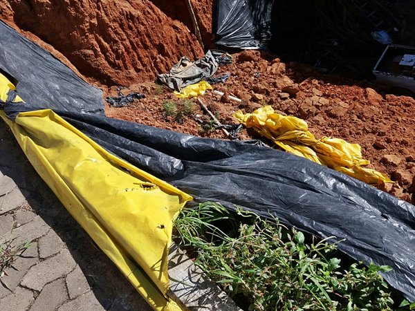Ameaca de soterramento em rua proxima ao centro de Marechal Floriano 2