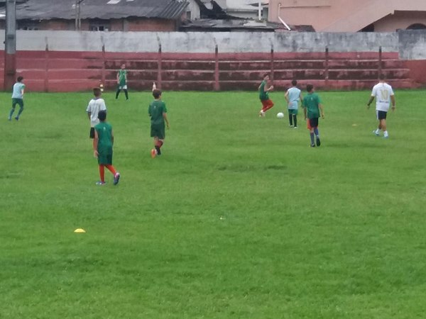 Futebol infantil de Marechal Floriano se prepara para futuras competicoes2
