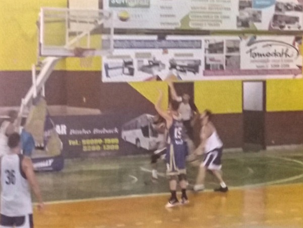 Clube de basquete das montanhas disputa a final de competicao 2