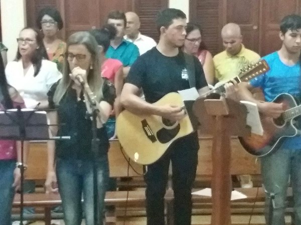 Comunidade de Bom Jesus participa de celebracao em Marechal Floriano 2