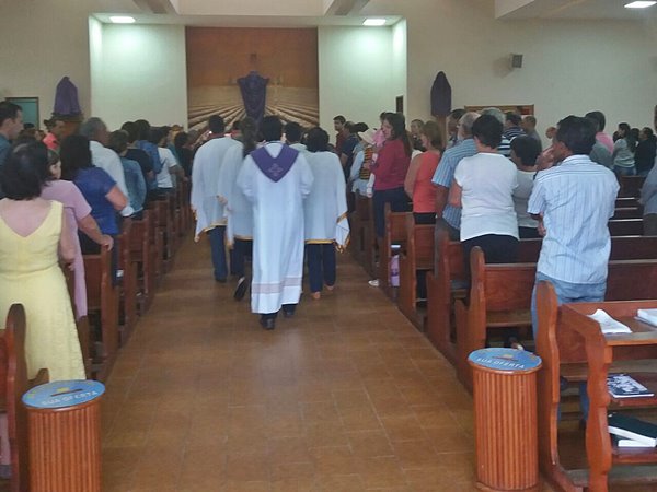 Igreja Catolica de Marechal Floriano prega contra a violencia 2