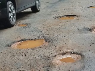 Estrada que liga Campinho a Rodovia BR 262 esta abandonada 2