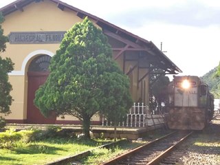 Locomotivas retornam a Marechal Floriano e seguem para o Sul 3