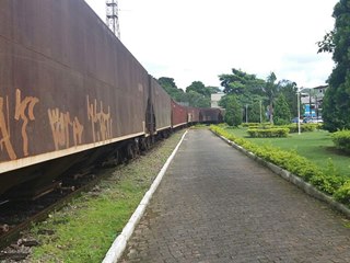 Mais de 40 vagões são transportados para Vitória hoje 28