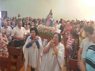 Multidao lota a igreja de Marechal Floriano na Festa de Nossa Senhora da Penha 5