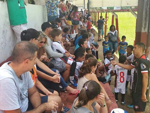 Seis partidas de futebol foram disputadas ate o meio dia em Marechal Floriano 2