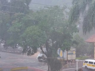 Temporal em Marechal Floriano nesta tarde