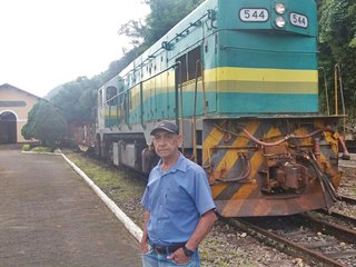 Buzinadas das locomotivas trazem saudades aos moradores de Marechal Floriano