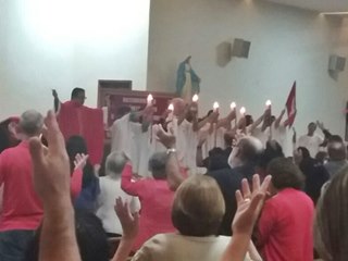 Encerramento emocionante da Missa de Pentecostes na Igreja de SantAna em Marechal Floriano 3
