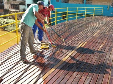 Espaços laterais abertos nas pontes à população e visitantes de Marechal Floriano