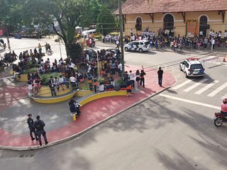 Estudantes param Marechal Floriano e pedem o fim da violência sexual no Brasil 4