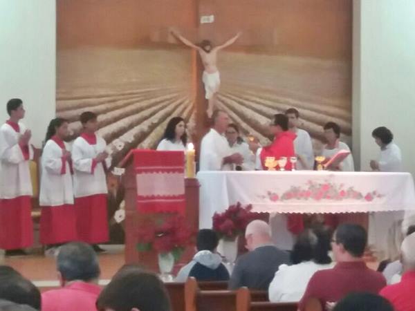 Missa de Pentecostes leva 500 catolicos a Matriz de SantAna em Marechal Floriano 4