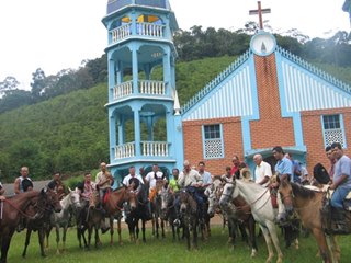 Cavalgada e festa para ajudar hospital de Domingos Martins 2