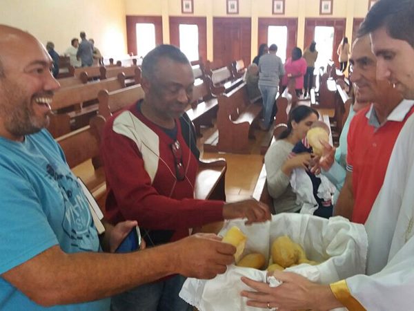 Comemoração de Santo Antônio destaca o Pão da Fartura em Marechal Floriano 03