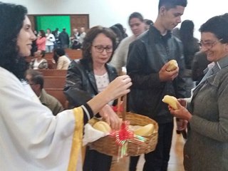 Comunidade católica de Marechal Floriano busca manter a união e comemora o Pão da Fartura