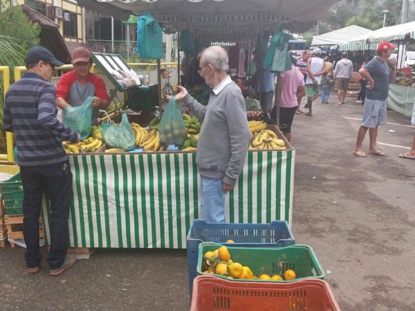 Feira sem multas em Marechal Floriano esta mais movimentada 2