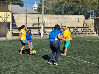 Galera da Pestalozzi de Marechal Floriano é Brasil no campo