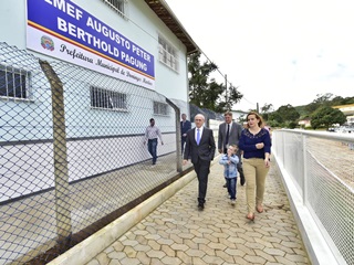 Governador Paulo Hartung participa de homenagem em Domingos Martins e inaugura obras 3