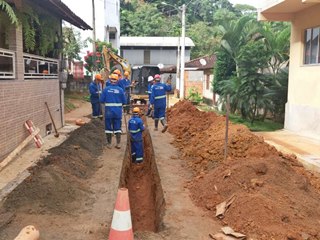 Mais tubulações de esgoto instaladas pela CESAN em Marechal Floriano