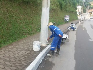 Moradores satisfeitos com o asfalto novo e amedrontados com a velocidade dos veículos em Marechal Floriano