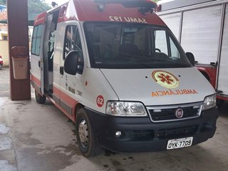 Perigo de atropelamento e colisões no cruzamento de ruas em Marechal Floriano