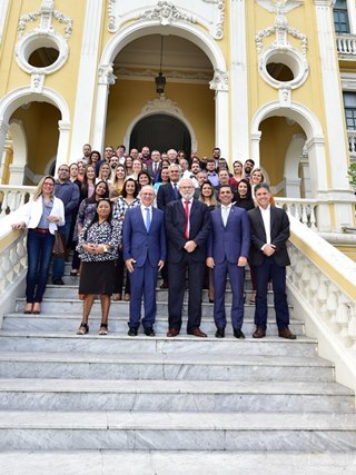 Programa qualifica mais de 140 empresas para exportação e atenderá novas empresas no segundo semestre