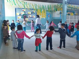 Tradicional quadrilha infantil acontece em Marechal Floriano 3