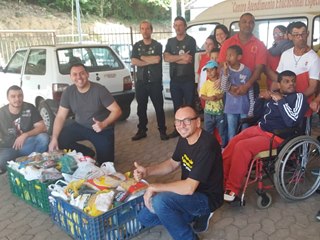 Associação Pestalozzi de Marechal Floriano recebeu 300 quilos de alimentos arrecadados na festa dos motociclistas