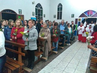 Começa a peregrinação da imagem da padroeira SantAna de Marechal Floriano nas comunidades