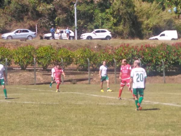 Veteranos do America de Marechal Floriano ganham a primeira partida no Campeonato Municipal de Futebol 2