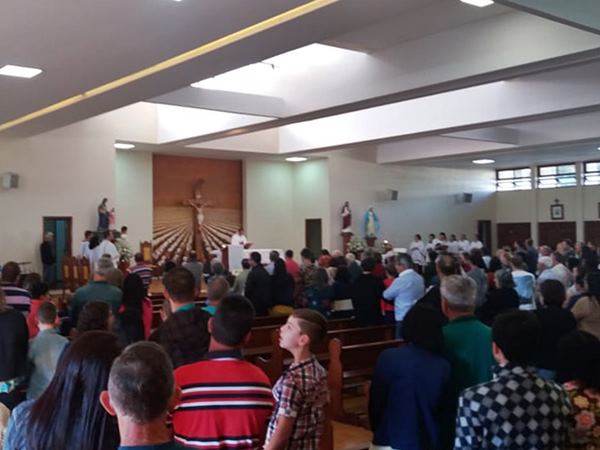 Encerramento da Semana da Sagrada Familia com homenagens a Assuncao de Nossa Senhora 3