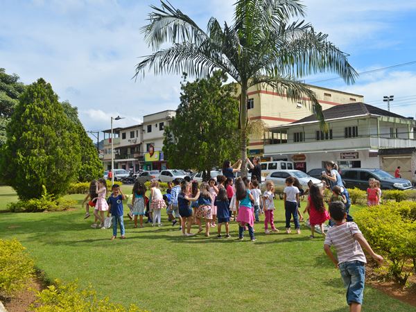 Escolas de Marechal Floriano jA trabalham no Projeto das OrquIdeas 4