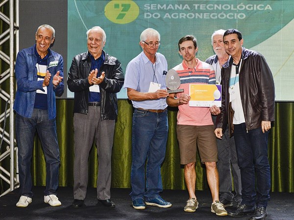 Melhores produtores de ovos do Estado são premiados 2