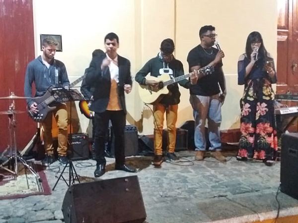 Louvorzao em Marechal Floriano neste sabado 01 3