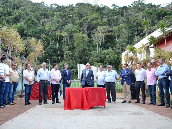 Santa Teresa terá rede de energia subterrânea 2