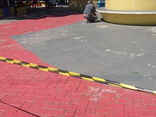 Limpeza e pintura na pracinha em Marechal Floriano