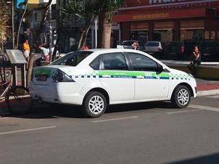 Ponto de t&aacute;xi retorna &agrave; pracinha de Marechal Floriano 2