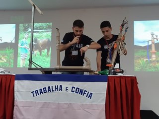 Alunos de escola de Marechal Floriano se destacam em competi&ccedil;&atilde;o nacional de foguetes